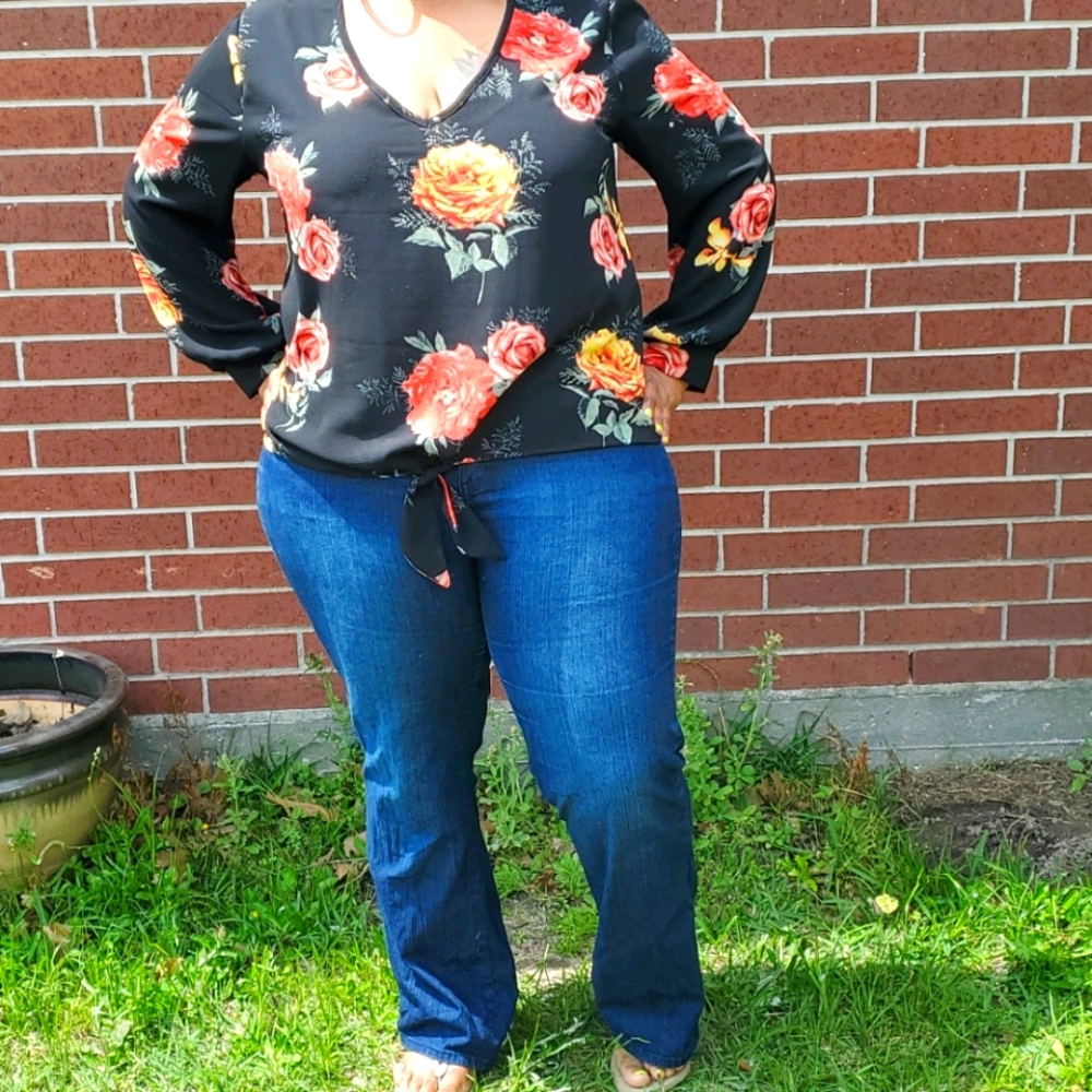 Karen T Wide-Leg Spandex Double Pocket Jeans